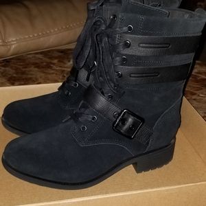 Ugg boots - size 8